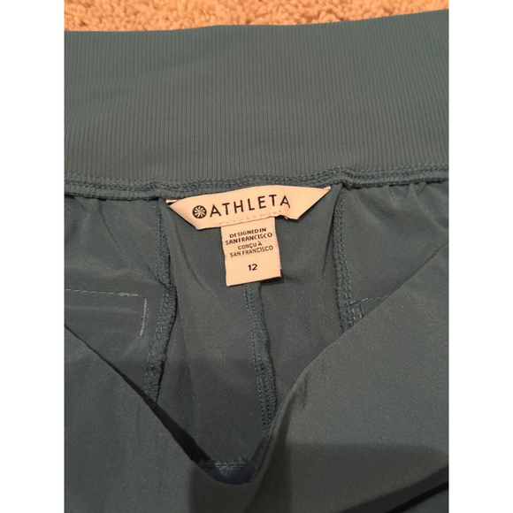 Athleta Teal Brooklyn Short 12 EUC - Picture 3 of 3